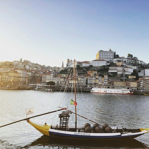 What Are the Key Factors in Successful Urban Waterfront Redevelopment?